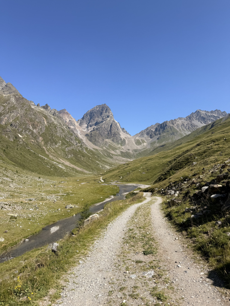 Guarda Flat Trail Lake (2)